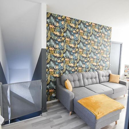 Appartement "Le Terminus " Gare-Cosy-Wifi 6 Personnes Saint-Quentin  Eksteriør bilde