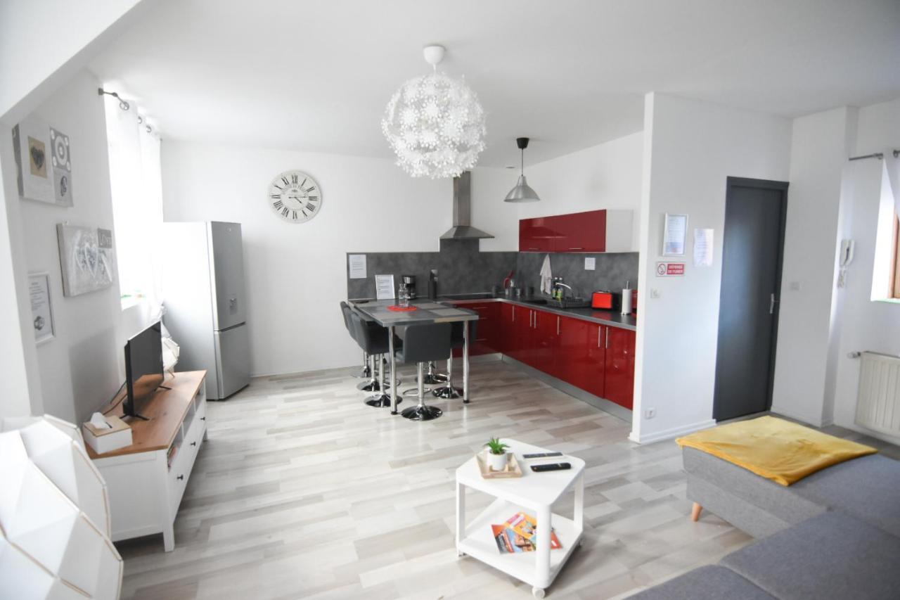 Appartement "Le Terminus " Gare-Cosy-Wifi 6 Personnes Saint-Quentin  Eksteriør bilde